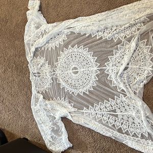 Rachel Zoe one size fits all white cover up